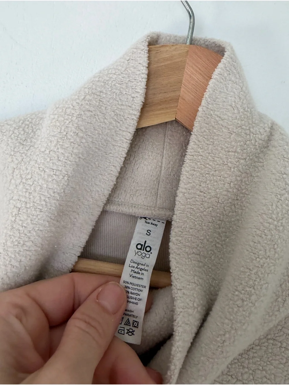 Alo yoga polar fleece pullover
